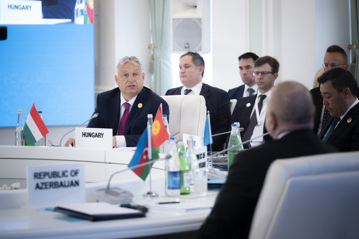 Fotó: MTI/Miniszterelnöki Sajtóiroda/Benko Vivien Cher Orbán Viktor: A Türk Államok Szervezete létfontosságú pillére a Kelet és Nyugat együttműködésének