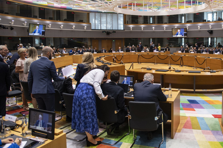 Az európai baloldal az EP demokratikus működését fenyegeti + VIDEÓ