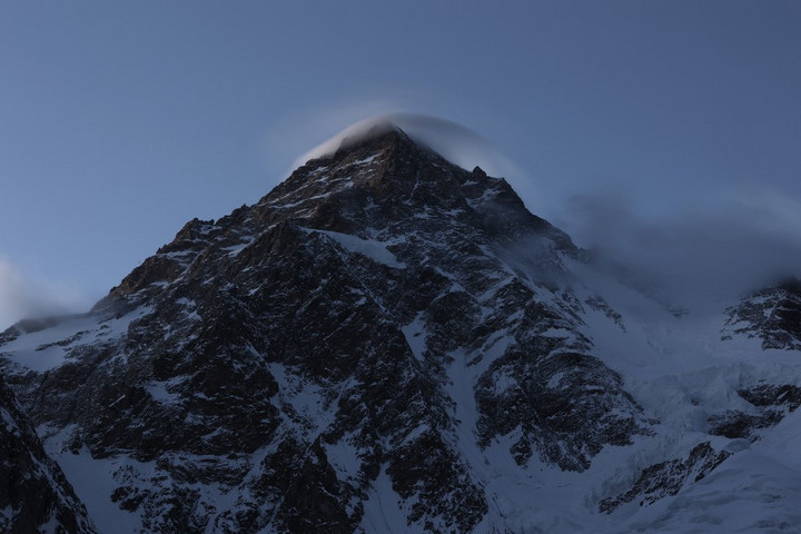Lezuhant két japán hegymászó a K2 meghódítása közben