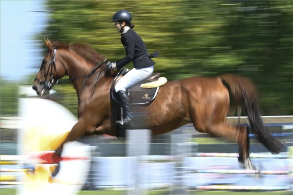 Fotó: MTI/Kovács Tamás Bronzérmes a magyar női csapat