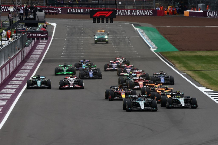 Fotó: AFP/NurPhoto/Jakub Porzycki Hamilton száznegyedszer lett futamgyőztes