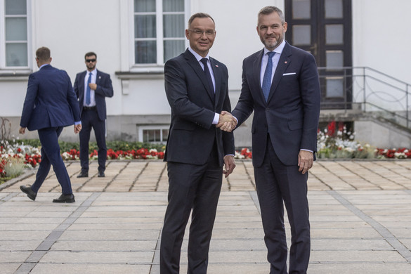 Szlovákia kész több NATO-katonát fogadni