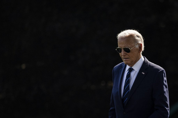 Akkor sem lép vissza Biden