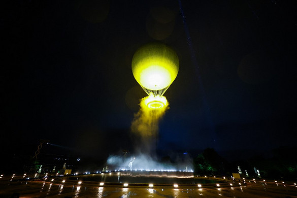 Az olimpiai hőlégballon visszatér Párizsba