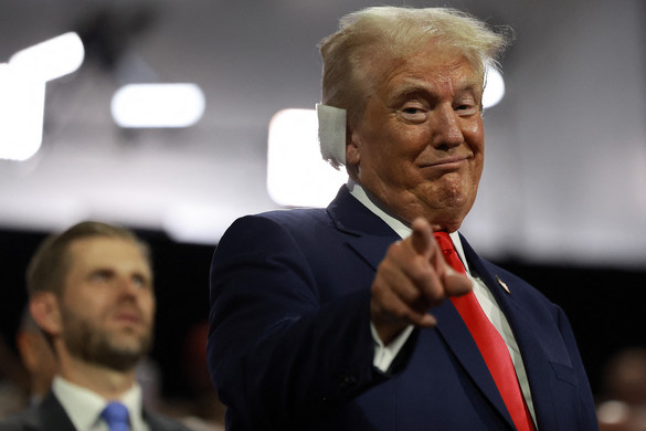 Trump elmondta, kit szeretne Biden helyén látni
