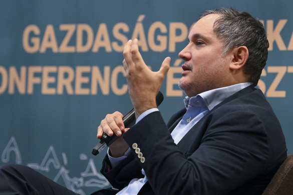 Nagy Márton: A légi közlekedés problémáinak felszámolása érdekében azonnali cselekvésre és célzott akciótervre van szükség