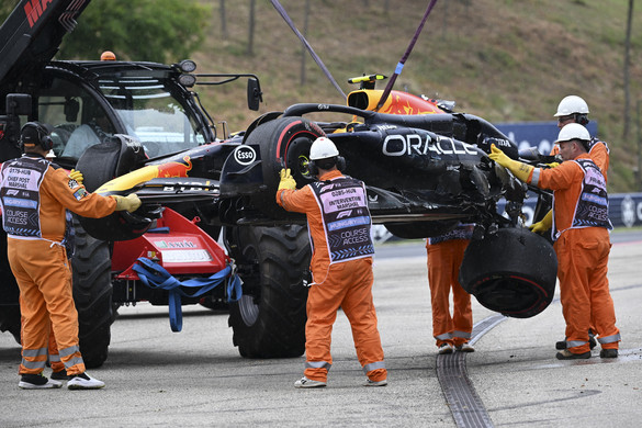 Norris vezérletével mclarenes első sor a Hungaroringen