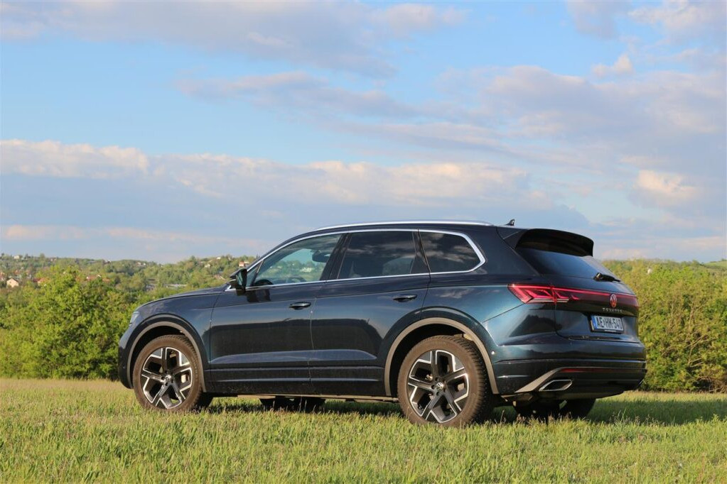 VW Touareg 3.0 V6 TDI