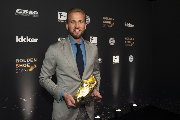Aranycipő: Harry Kane megkapta az idény legjobb európai góllövőjének járó jutalmat