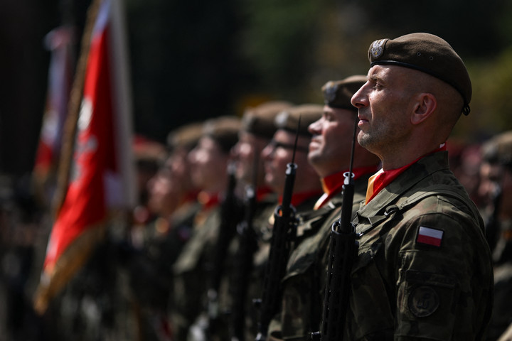 Fotó: NurPhoto via AFP/NurPhoto/Arthur Widak „Szépen meghalunk a lövészárkokban”