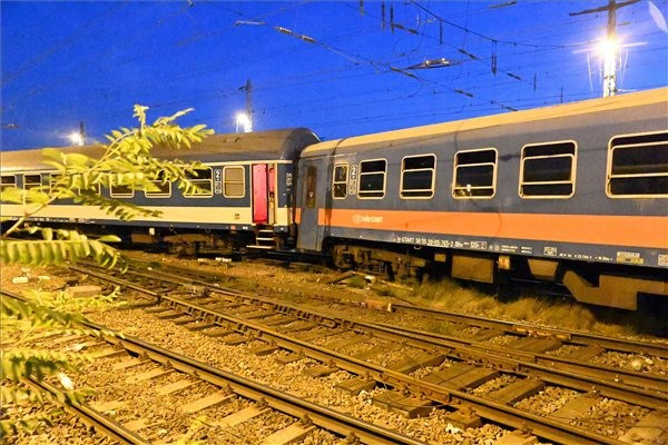 Független vizsgálat tárja fel a Keleti pályaudvarnál történt vonatkisiklás okait