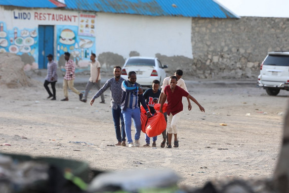 Sok áldozata van egy strandon elkövetett terrortámadásnak