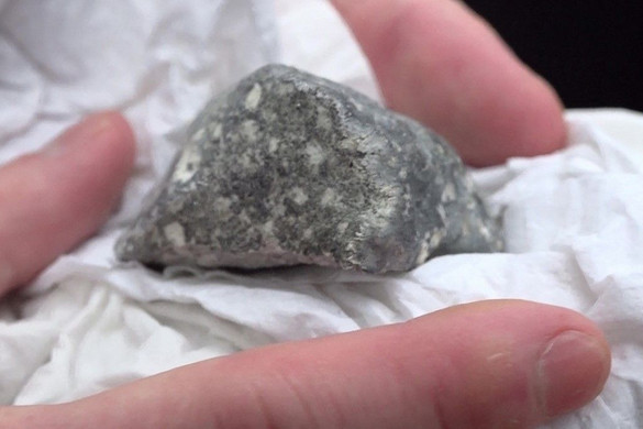 Igencsak szép kort ért meg a záptojásszagú meteorit