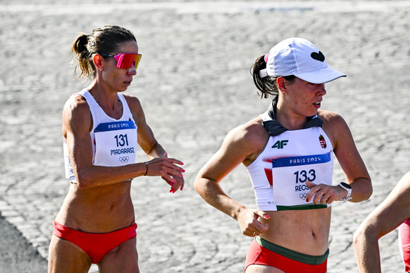 A gyalogló Récsei Rita 33., Madarász Viktória 42. 20 km-en