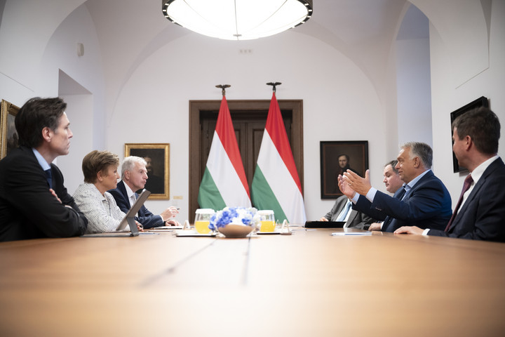 Fotó: MTI/Miniszterelnöki Sajtóiroda/Benko Vivien Cher Orbán Viktor az IMF vezérigazgatójával tárgyalt