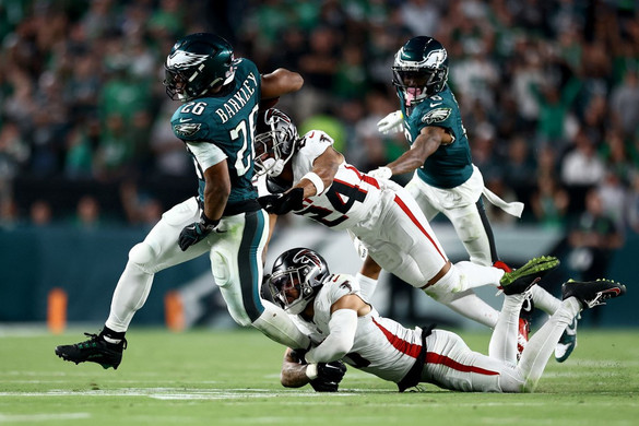 NFL: izgalmas összecsapáson győzte le az Eaglest a Falcons