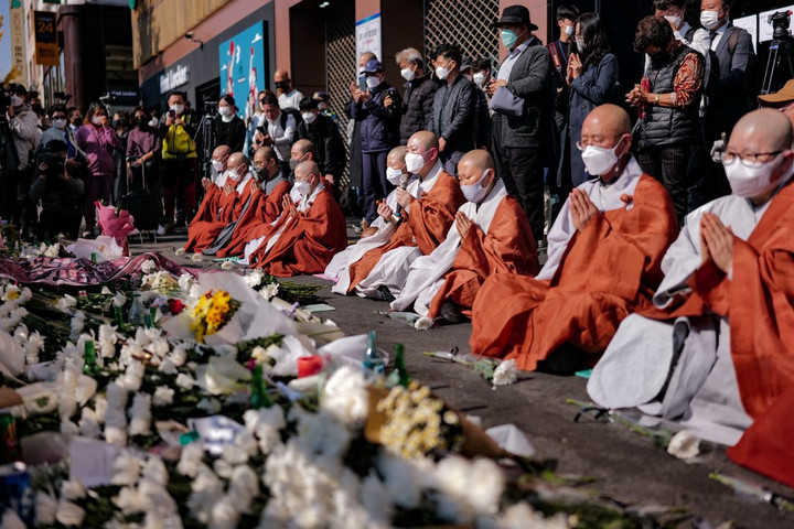Fotó: AFP/NurPhoto/Chris Jung Nem bűnös a 159 halott miatt a rendőrfőnök