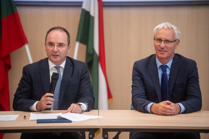 Fotó: MTI/Balogh Zoltán Soltész Miklós: Tisztelet, barátság és szeretet jellemzi a bolgár nemzetiség és a kormány kapcsolatát