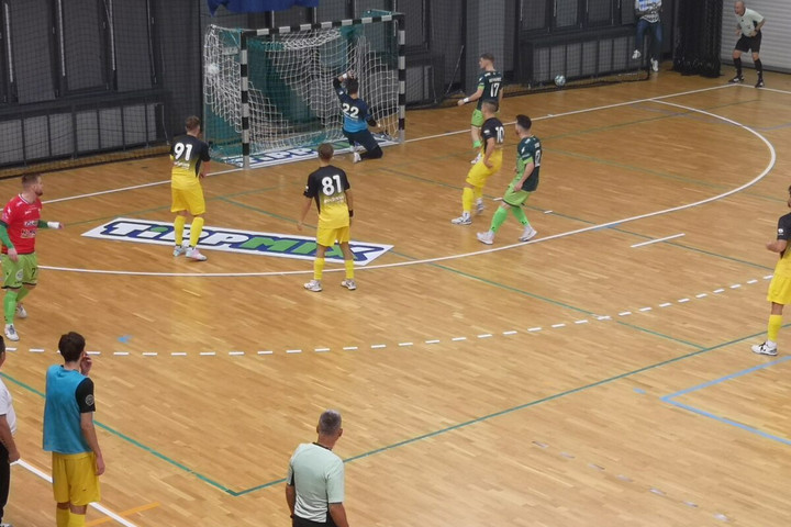 Futsal: A címvédő könnyedén verte az újoncot