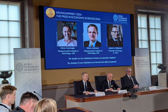 Daron Acemoglu, Simon Johnson és James Robinson kapta közösen a közgazdasági Nobel-emlékdíjat