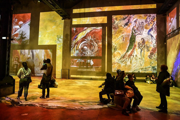 Chagall művei elevenednek meg a Rumbach utcai zsinagógában