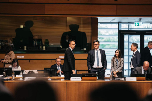Komoly kritikák kereszttüzébe került a Béke Barátai csoport
