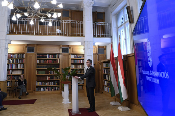Emelkedő pályán a magyar egyetemek