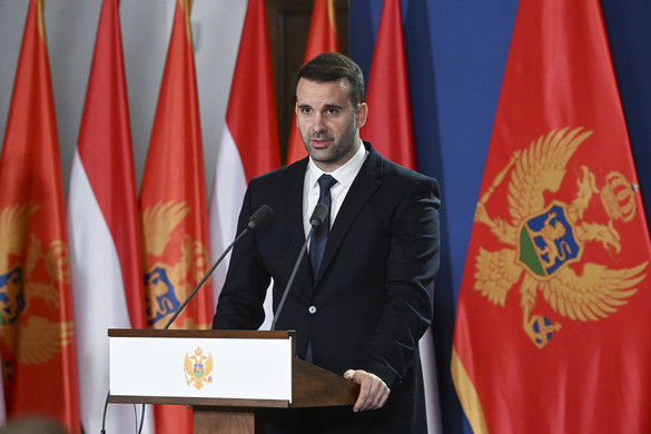 Montenegró miniszterelnöke bizakodó