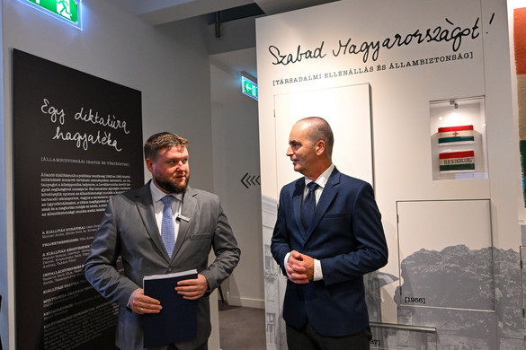 1956 története megmutatja, hogy a magyarok komoly baj esetén képesek összefogni