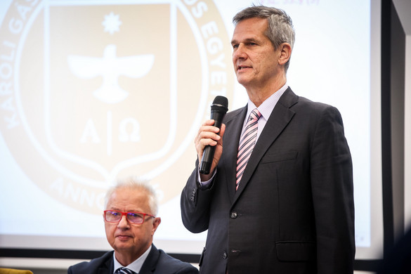 Beneda Attila szerint a Bokros-csomag hatásait máig érzik a családok
