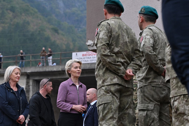 Nem küldik a halálba az EU-s katonákat