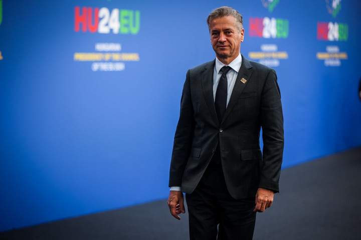 Háborúra készül Magyarország szomszédja?
