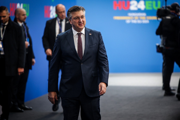 Fotó: MH/Török Péter A Janaf nem eladó