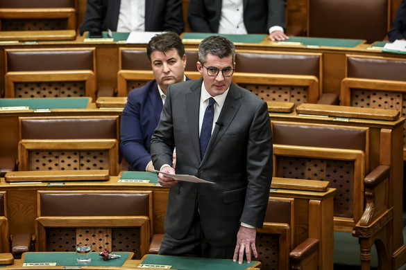 Kocsis Máté: A kormánynak kell feltárnia a politikai és médiakorrupciós hálózatot