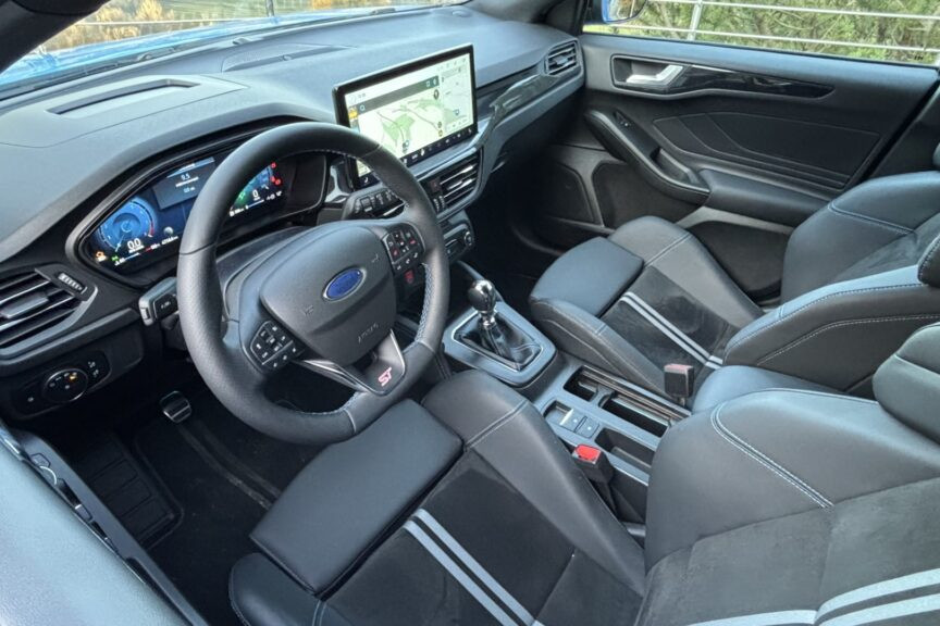 Ford Focus ST belső