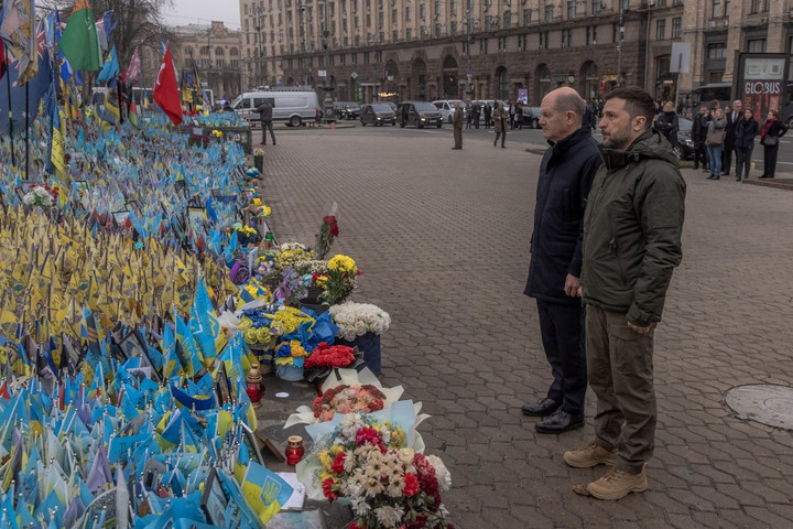 Fotó: AFP/Roman Pilipey Scholz csak felhasználja Zelenszkijt?