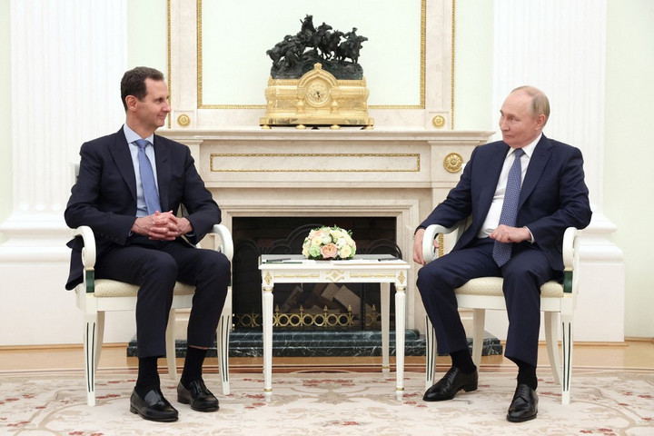 Fotó: AFP/Pool/Valery Sharifulin Leukémiás Aszad elűzött szíriai diktátor felesége