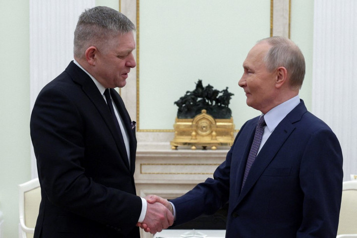 Fotó: Gavriil GRIGOROV / POOL / AFP Zelenszkij vizsgálatot kért Fico moszkvai látogatásával kapcsolatban
