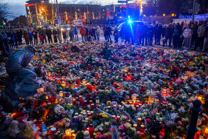 Őrület, a németek előre tudtak a terrortámadásról, de nem csináltak semmit