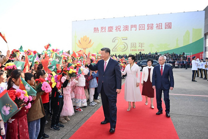 Fotó: AFP/Xinhua/Xie Huanchi Hszi Csin-ping szerint ez Makaó sikerének titka