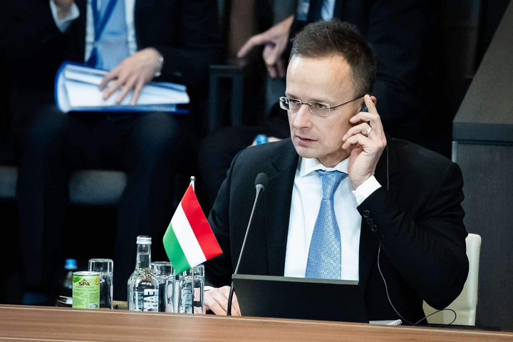 A kormány bízik abban, hogy végül győz a józan ész