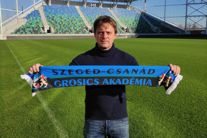 Fotó: Facebook/Szeged-Csanád Grosics Akadémia Aleksandar Jovic a szegediek új vezetőedzője