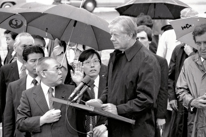 Jimmy Carter sikereit méltatták a nemzetközi közösség politikusai