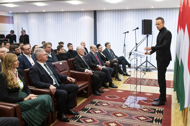 Fotó: MTI/Balázs Attila Szijjártó Péter: A magyar külpolitika veleje a béke, a nemzeti szuverenitás és a gazdasági semlegesség
