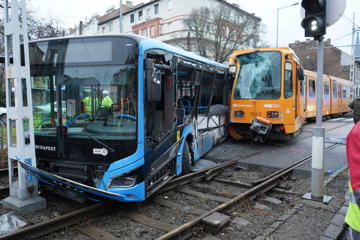 Fotó: MTI/Mihádák Zoltán Újra felhőtlen a zuglói közlekedés