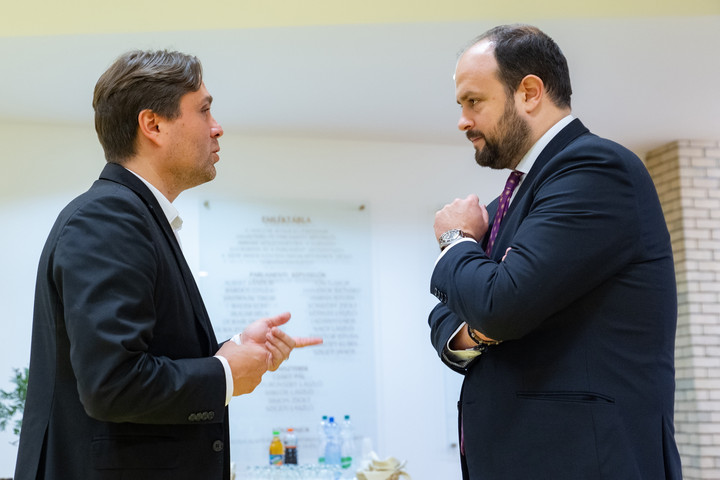 Nacsa Lőrinc: Az erős intézményrendszer erős közösséget jelent