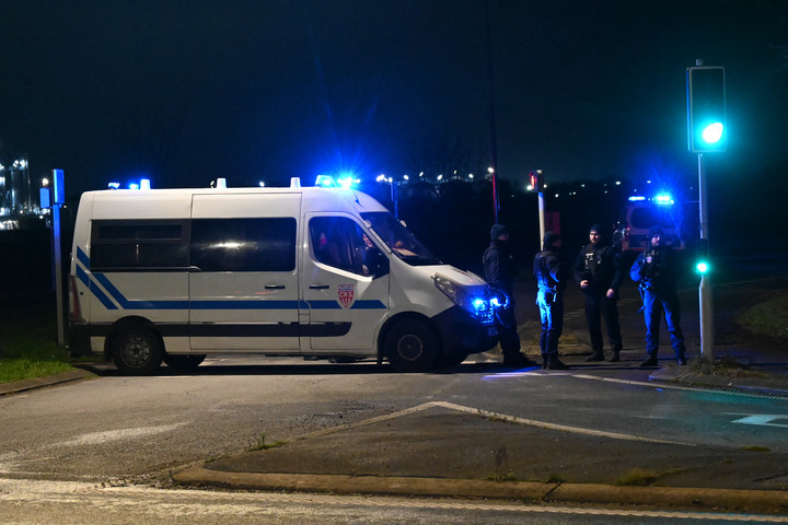 Fotó: AFP/Bernard Barron Öt embert agyonlőttek Dunkerque közelében