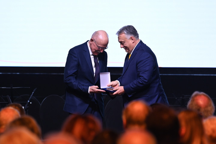 Fotó: MTI/Máthé Zoltán Martonyi János kapta idén a Polgári Magyarországért Díjat