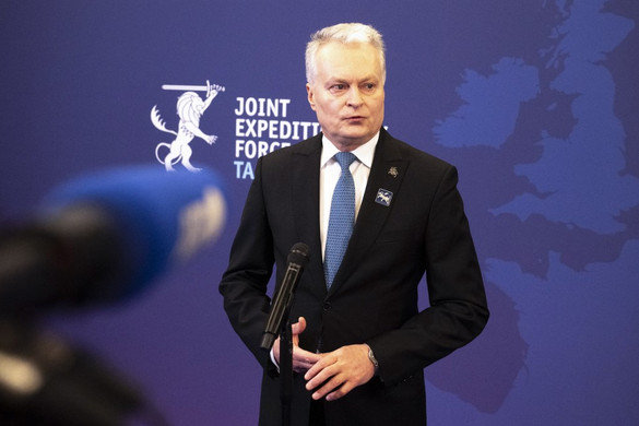 A litván elnök szerint a NATO és Oroszország eddig ismert kapcsolatának vége