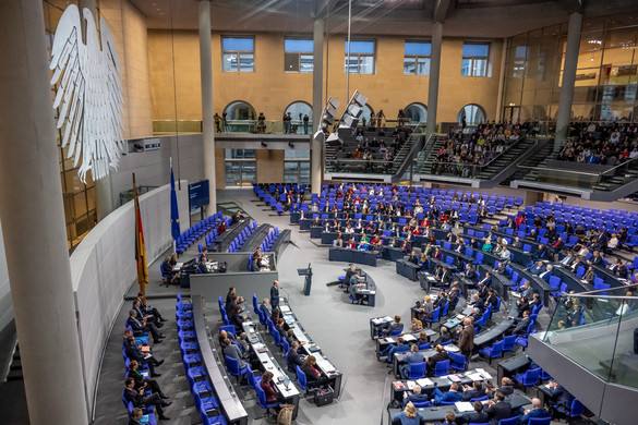 Elsöprő többséggel szavaztak a baloldali pártokra a muszlimok